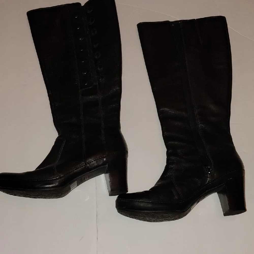 Clarks Womens Black Leather Knee-High Block Heeled Boots Sz 8.5W - Picture 11 of 11